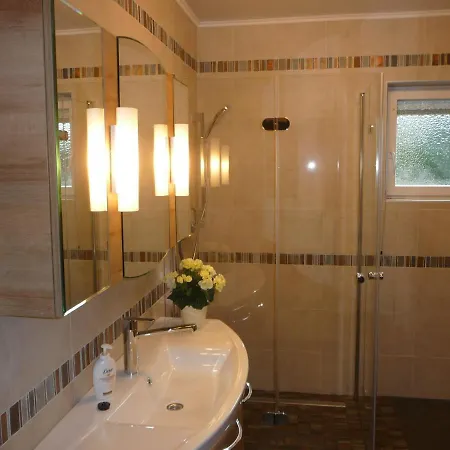 Ferienwohnung Broske Apartment Schortens